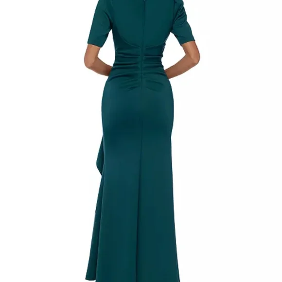 A Line gown Xscape - Picture 2 of 6